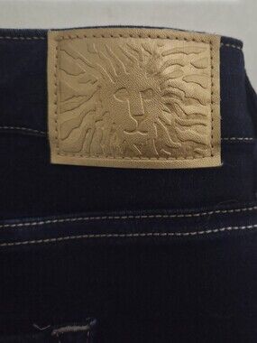 Anne Klein Dark Blue High Rise Jeans with Gold Leather Patch. NWOT.